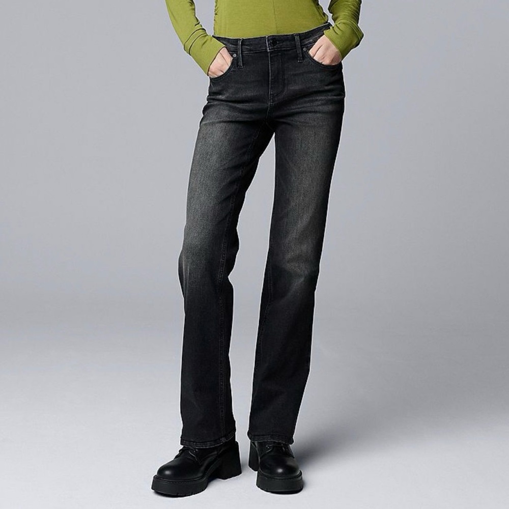 Simply Vera Vera Wang Alma Black Wash Mid Rise Bootcut Leg Jeans